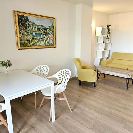 Lime Golden Star, Jávea